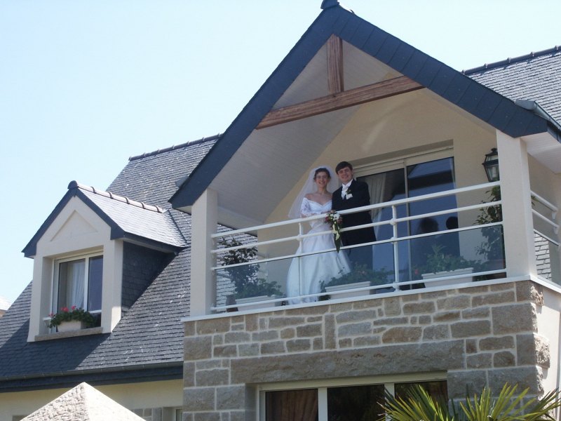 Karine et &Eacute;ric au balcon chez les parents de Karine